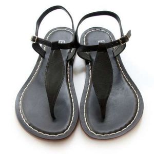 Bernardo Mistral Black Sandals